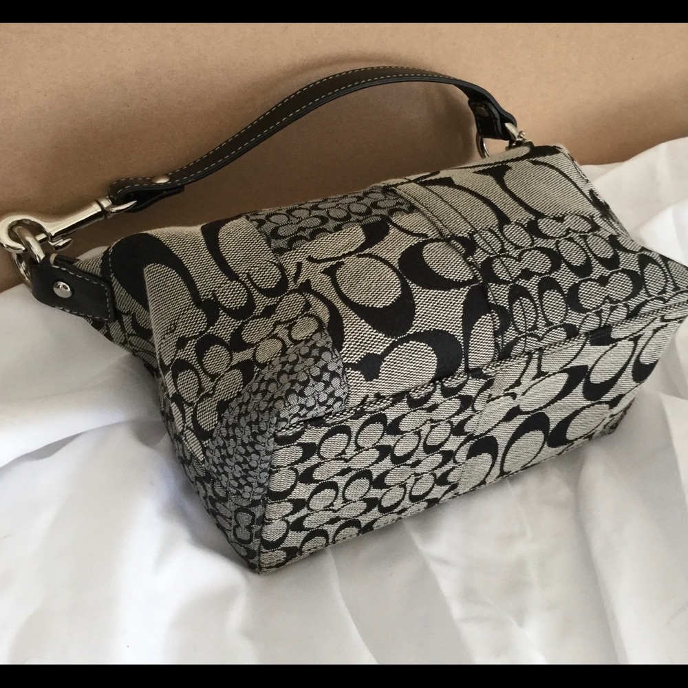 Coach bag - Picture 2 of 8